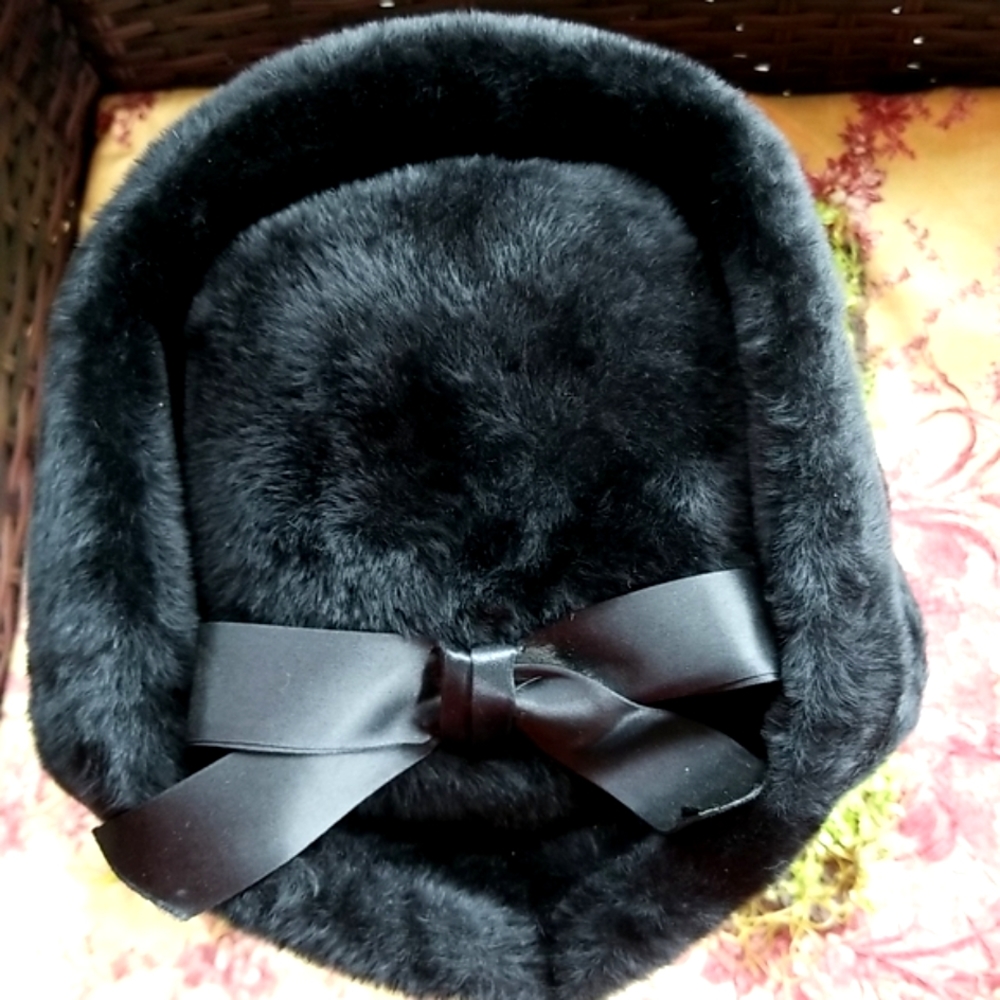 60's MISS DIOR Christian Black Fur Angora Adorable Pillbox Union Elegant Hat EVC - Picture 7 of 16